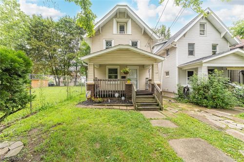 762 Garfield Street, Akron, OH, 44310 | Card Image