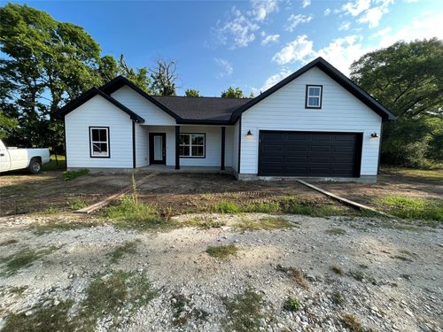 111 Heatherbrook, Somerville, TX, 77879 | Card Image