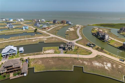 14 Loggerhead, Hitchcock, TX, 77563-3792 | Card Image