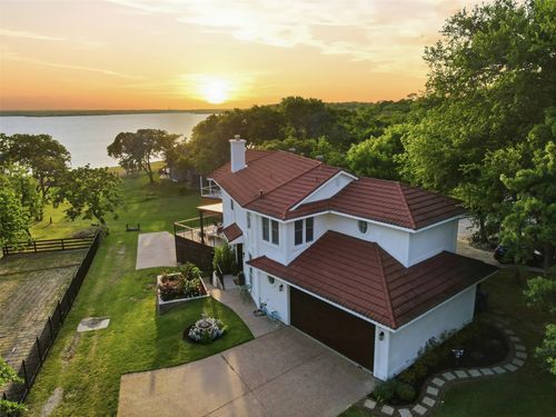 6823 Red Bud Dr, Flower Mound, TX, 75022-5867 | Card Image