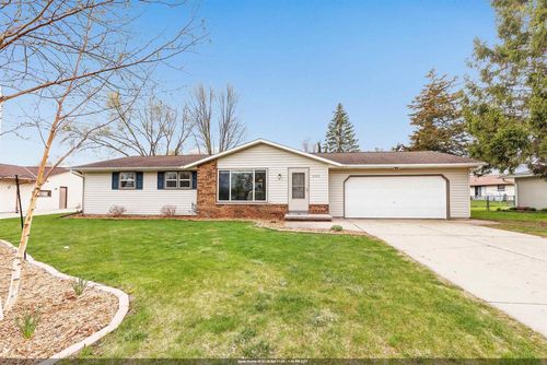 2589 Haven Road, Howard, WI, 54313 | Card Image