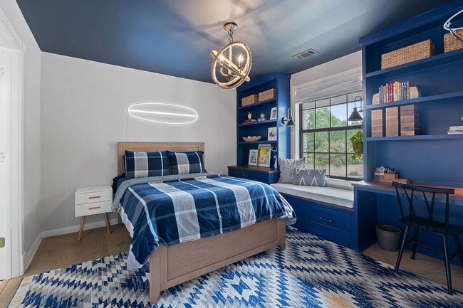 Custom built ins, with desk and reading nook | Image 30