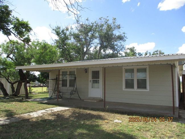 420 Juniper Rd, House other with 3 bedrooms, 2 bathrooms and 3 parking in Bronte TX | Image 7