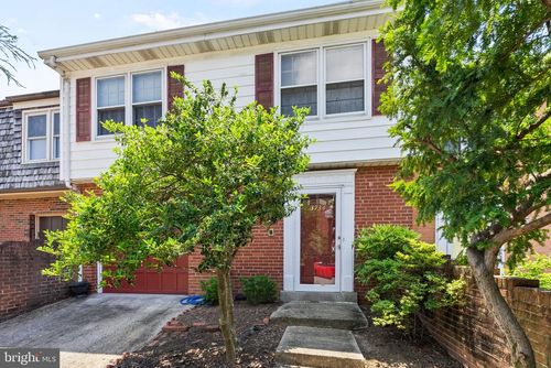 3734 12th St S, Arlington, VA, 22204-4202 | Card Image
