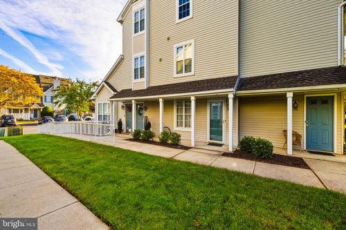 705 Wharton Rd, Mount Laurel, NJ, 08054-5266 | Card Image