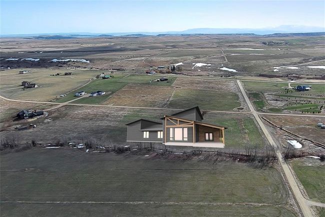Back of home cropped in on acreage | Image 6