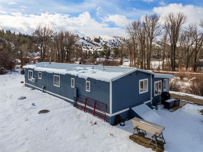 1149 Us Highway 12 E, House other with 2 bedrooms, 2 bathrooms and null parking in Townsend MT | Image 6