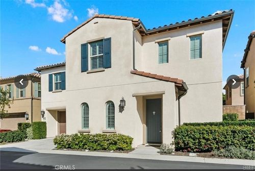 127 Yellow Pne, Irvine, CA, 92618-8884 | Card Image