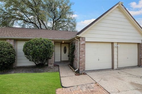 14154 Whispering Palms Dr, Houston, TX, 77066-5528 | Card Image