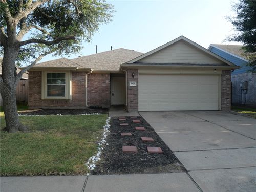 4923 Callery Creek Dr, Houston, TX, 77053-3129 | Card Image
