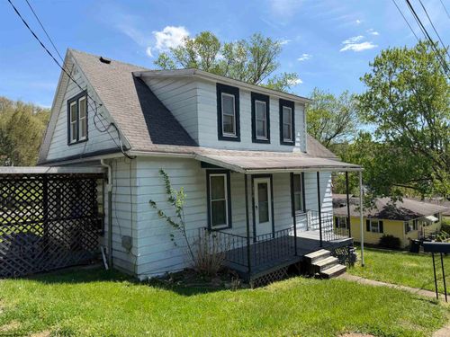 1830 Pearlman Ave, Clarksburg, WV, 26301-1625 | Card Image
