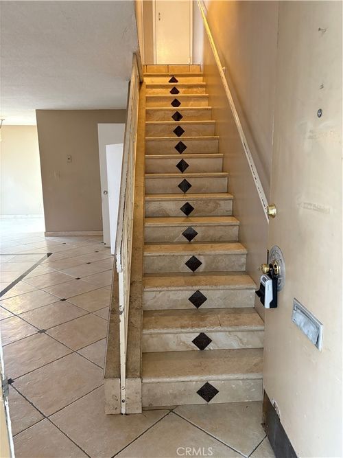 112-15500 Tustin Village Way, Tustin, CA, 92780 | Card Image