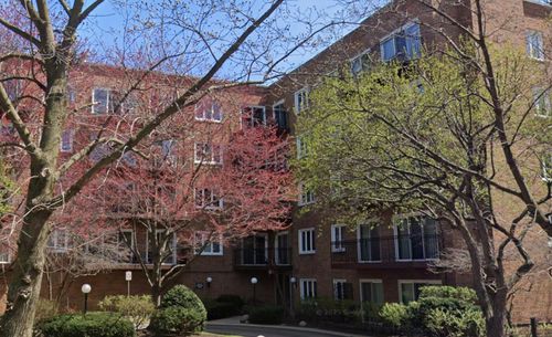 5a-901 Hinman Avenue, Evanston, IL, 60202 | Card Image