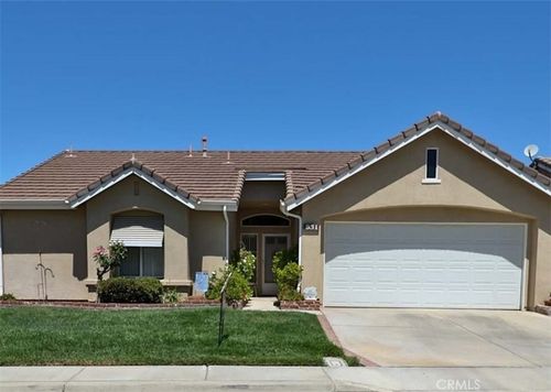 831 Balsam Way, Hemet, CA, 92545-8205 | Card Image