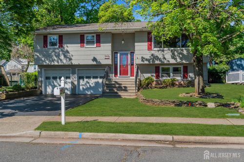 3 Wilton Avenue, Middlesex, NJ, 08846 | Card Image