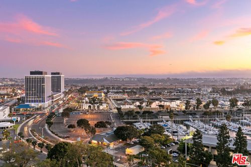 1507-13600 Marina Pointe Dr, Marina del Rey, CA, 90292-9297 | Card Image