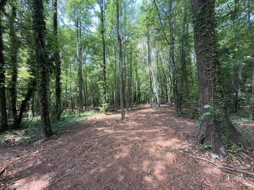 2-602 W Main St, Gibsonville, NC, 27249-2129 | Card Image