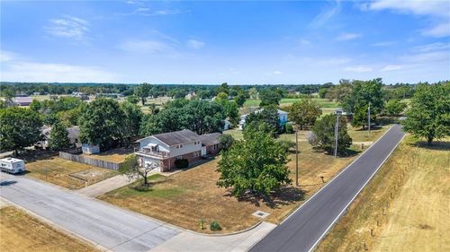 1901 Stark St, Coffeyville, KS, 67337-1031 | Card Image