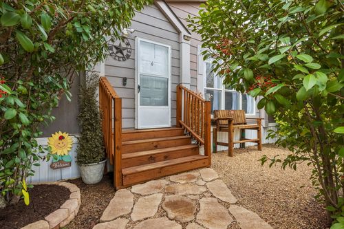 11200 Ridgewood Dr, Salado, TX, 76571-5093 | Card Image