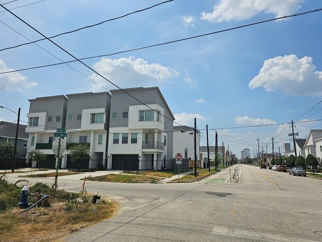 3206 Mcilhenny St, Home with 0 bedrooms, 0 bathrooms and null parking in Houston TX | Image 8