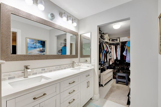 6700 Versailles Ct, Condo with 3 bedrooms, 3 bathrooms and null parking in Lake Worth FL | Image 32