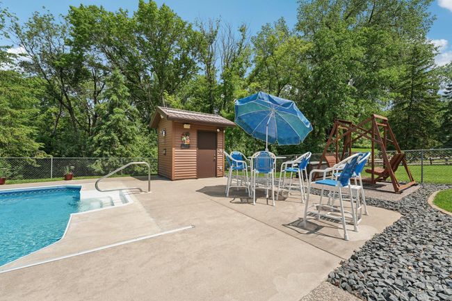 83-web-or-mls-Barnes Ave-0306-083.jpg | Image 44