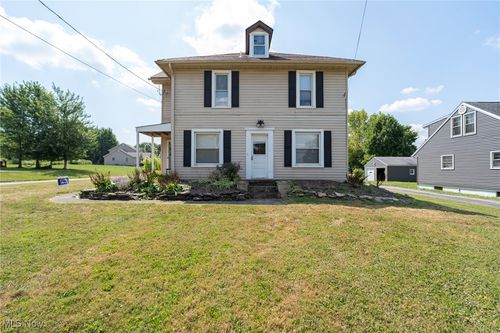 2831 Center Rd, Poland, OH, 44514-2155 | Card Image