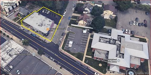 492-482 Hempstead Ave, West Hempstead, NY, 11552-2700 | Card Image