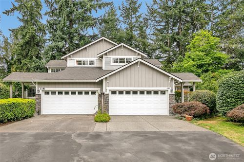 1143 Bremerton Ct Ne, Renton, WA, 98059-4689 | Card Image