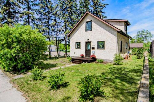 5120 53 Ave, Ponoka, AB, T4J1H1 | Card Image