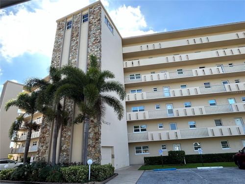 404f-4040 Ironwood Cir, BRADENTON, FL, 34209-6825 | Card Image