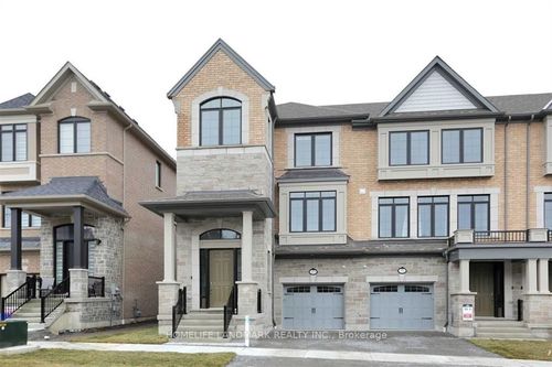 33 Gillivary Dr, Whitby, ON, L1P0C9 | Card Image