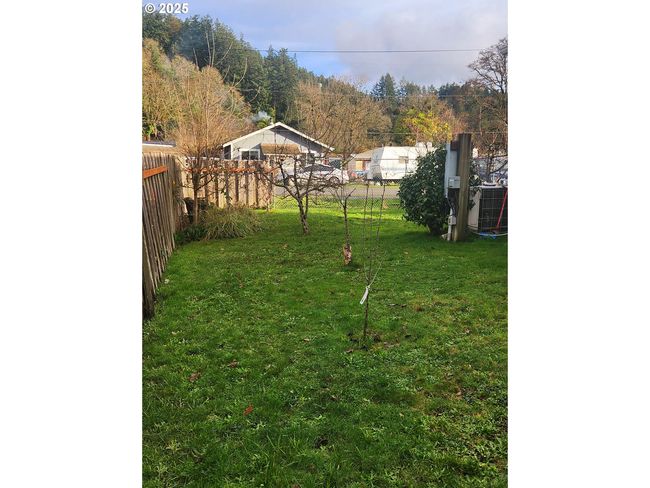 631 2 Nd Ave, House other with 3 bedrooms, 2 bathrooms and null parking in Powers OR | Image 29