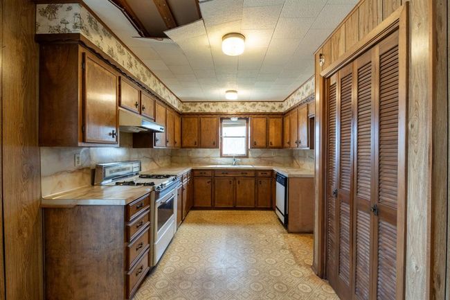Kitchen | Image 20