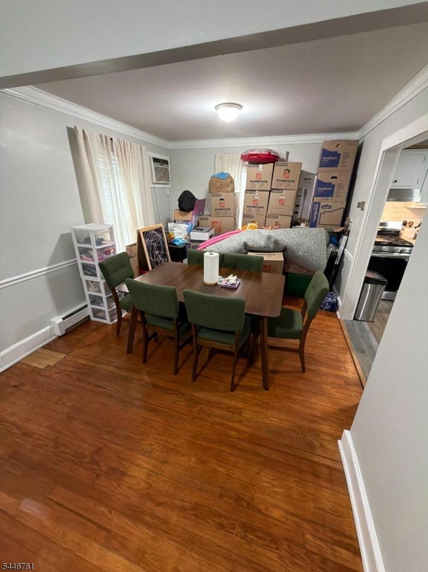 Residential Lease in Hawthorne Boro 5
