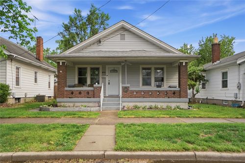 890 Weller Ave, Hamilton, OH, 45015-1565 | Card Image