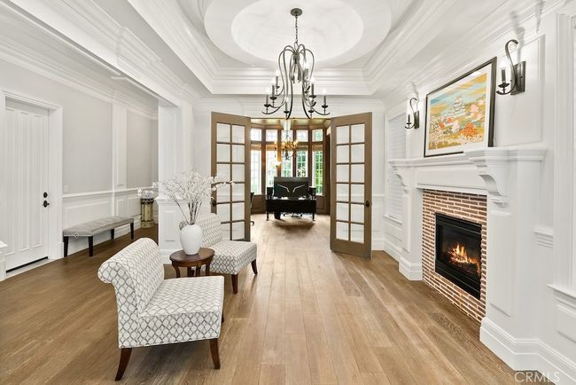 4753 Noble Ave, House other with 6 bedrooms, 6 bathrooms and 2 parking in Sherman Oaks CA | Image 12