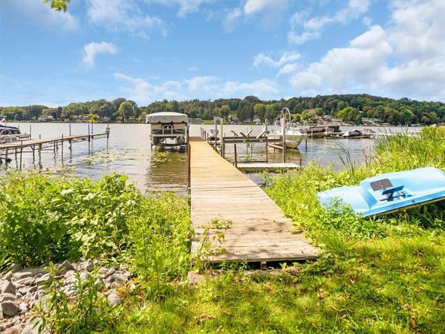Dock for the use of Eagle Rd homeowners | Image 11