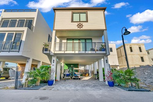 94825 Overseas Hwy, Key Largo, FL, 33037-3801 | Card Image