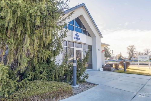 1825 S Kimball Ave, Caldwell, ID, 83605-4828 | Card Image