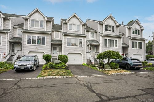 5 Cygnet Rd, Congers, NY, 10920-1787 | Card Image