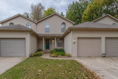 t-285 Rosemont Gdn, Lexington, KY, 40503-1800 | Card Image