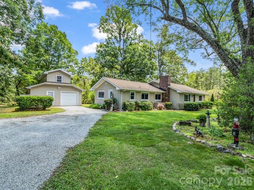 10 Deer Run, Columbus, NC, 28722-7528 | Card Image