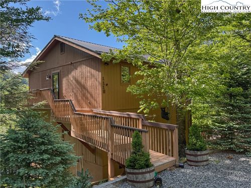 111 Charter Hills Rd, Beech Mountain, NC, 28604 | Card Image