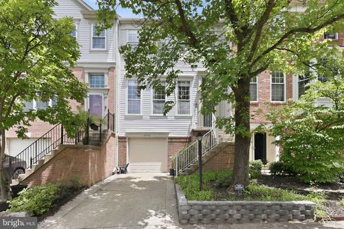 20746 Shoreline Ter, STERLING, VA, 20165-7455 | Card Image
