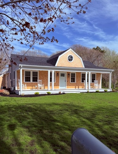 20 Pine St, Dennis Port, MA, 02639-2506 | Card Image