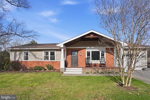 89 Kennedy Dr, Severna Park, MD, 21146-3007 | Card Image