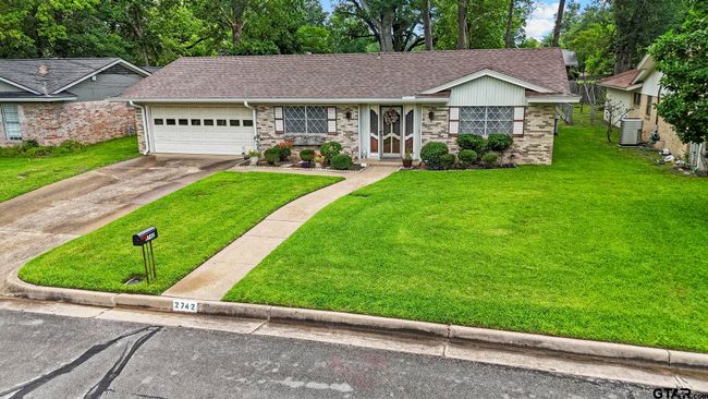 2742 Lisa Ln, House other with 3 bedrooms, 2 bathrooms and null parking in Tyler TX | Image 32