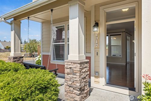 2317 43rd Ave Se, Puyallup, WA, 98374-4179 | Card Image