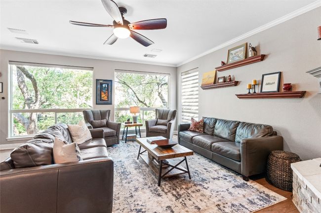 102 Cheerful Ct, House other with 4 bedrooms, 3 bathrooms and 6 parking in Lakeway TX | Image 6
